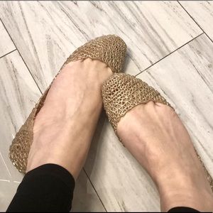 Golden Rubber Shoe size 7